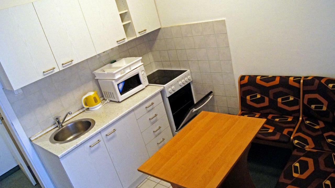 Km House Cerny Most Albergue Praga Exterior foto